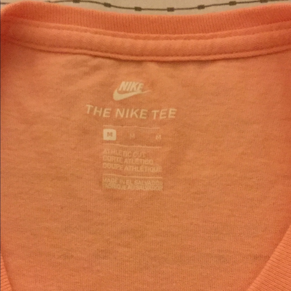 Girls Nike Shirt